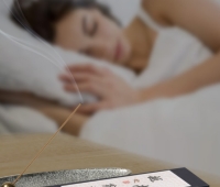 想靠沉香安神助眠，戴手串和点线香到底哪个效果更好？新手选购避坑实用思路